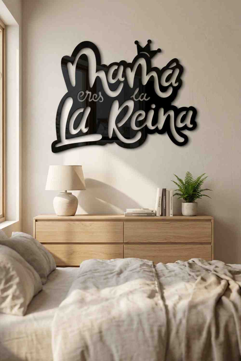 La Reina de la Casa - Cuadro decorativo | Cortayrecorta.es