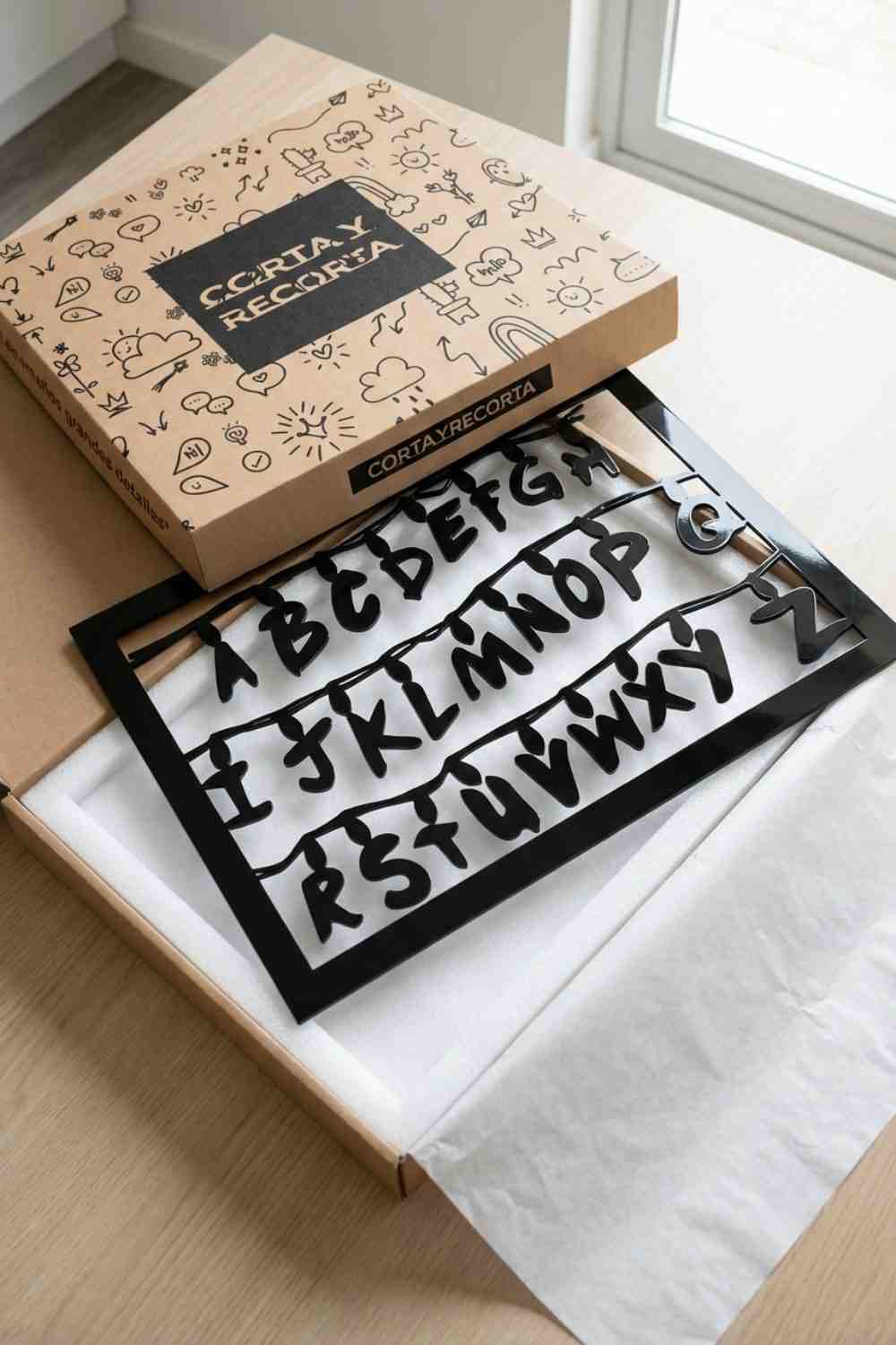 Stranger Things Text - Cuadro decorativo | Cortayrecorta.es