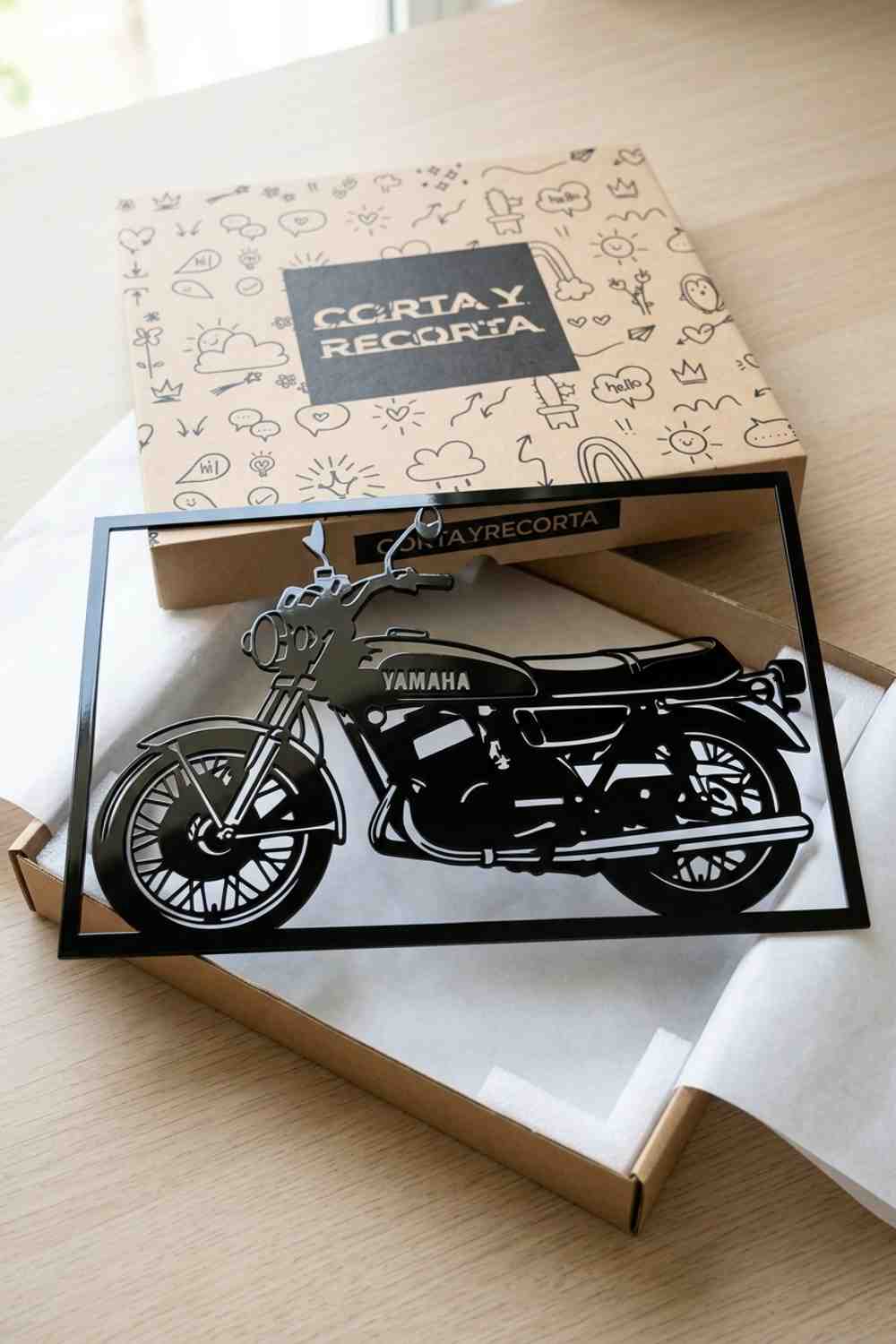 Yamaha RD350 de 1973 - Cuadro decorativo | Cortayrecorta.es