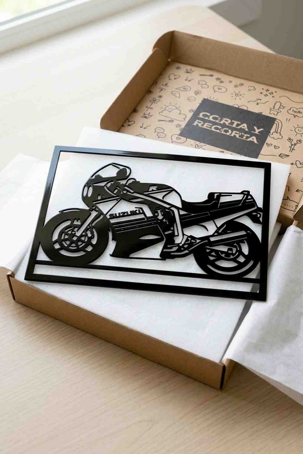 Suzuki GSX-R750 de 1985 - Cuadro decorativo | Cortayrecorta.es
