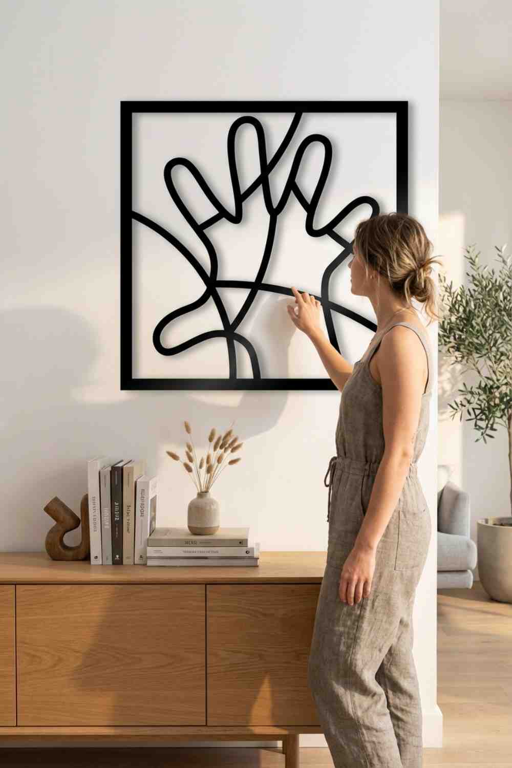 Hand - Romero Brito - Cuadro decorativo | Cortayrecorta.es