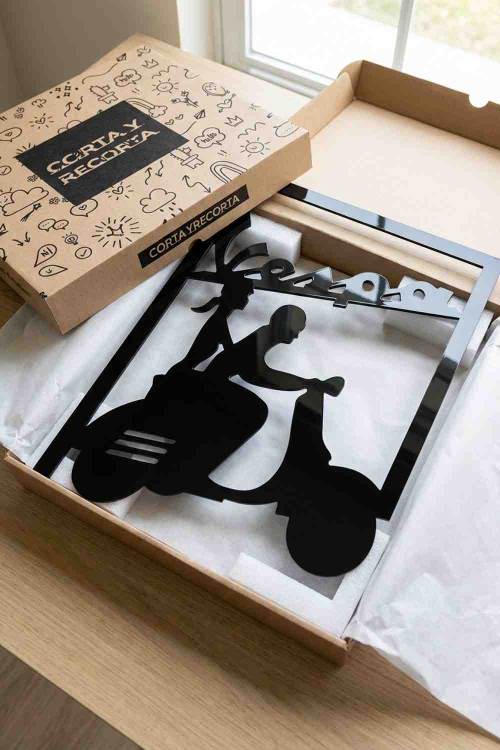 My Vespa, My Girl - Cuadro decorativo | Cortayrecorta.es
