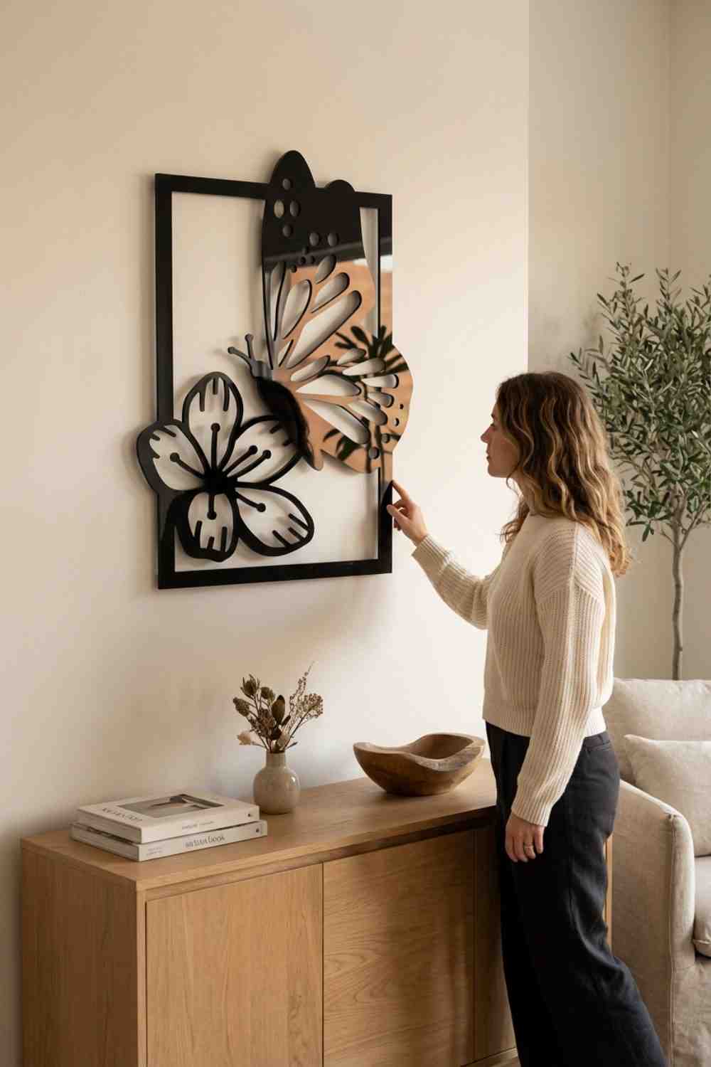 Mariposa Posando En La Flor - Cuadro decorativo | Cortayrecorta.es