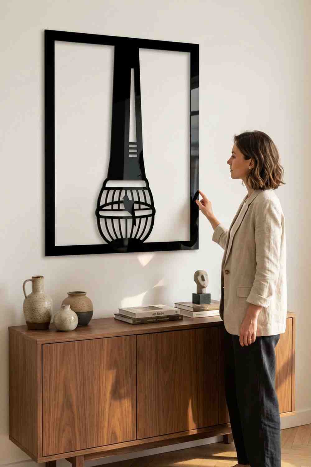 Sound Ins´T Free - Cuadro decorativo | Cortayrecorta.es