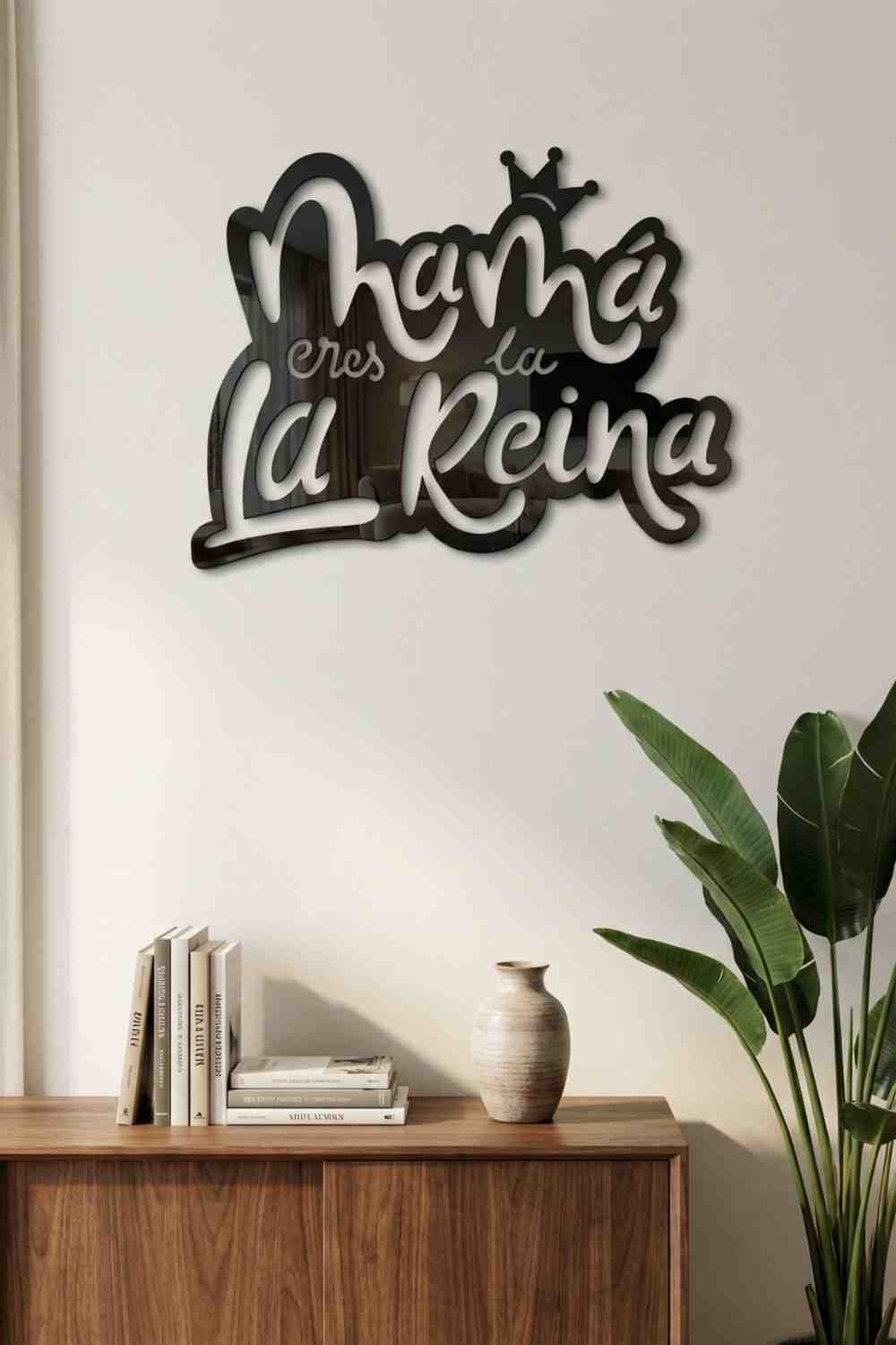 La Reina de la Casa - Cuadro decorativo | Cortayrecorta.es