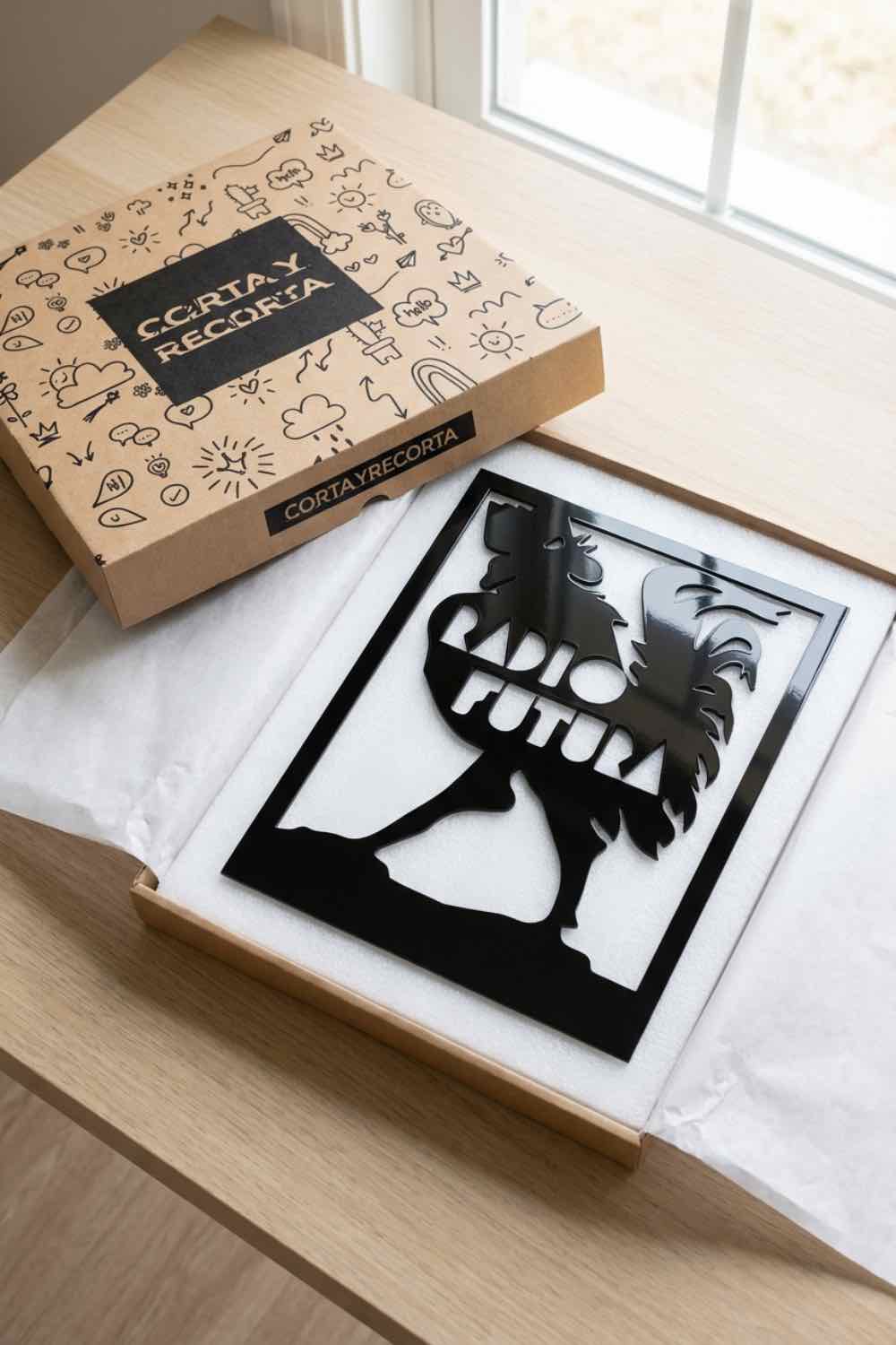 Radio Futura Gallo - Cuadro decorativo | Cortayrecorta.es