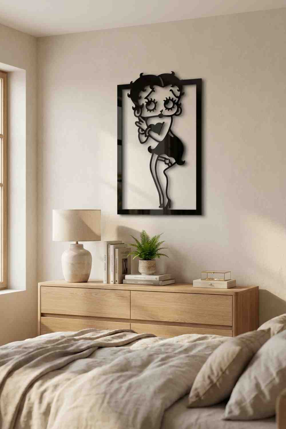 Betty Boop con las manos juntas - Cuadro decorativo | Cortayrecorta.es