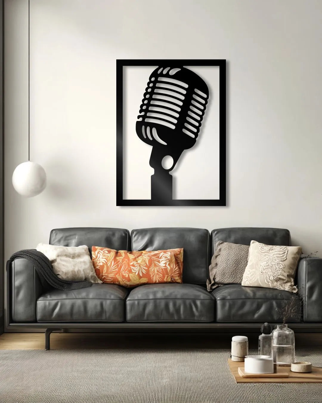 Microphone
