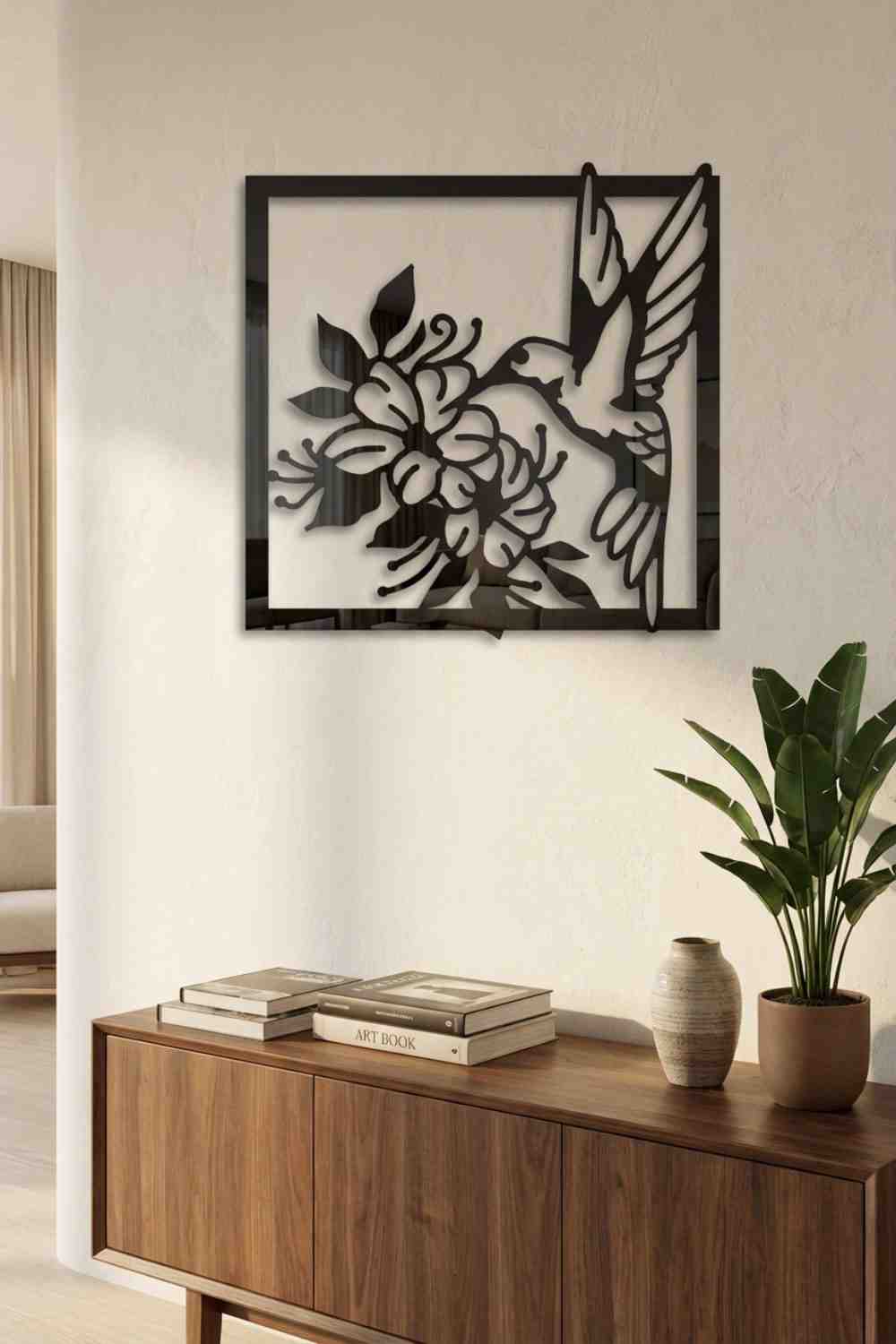 Colibrí bebiendo néctar