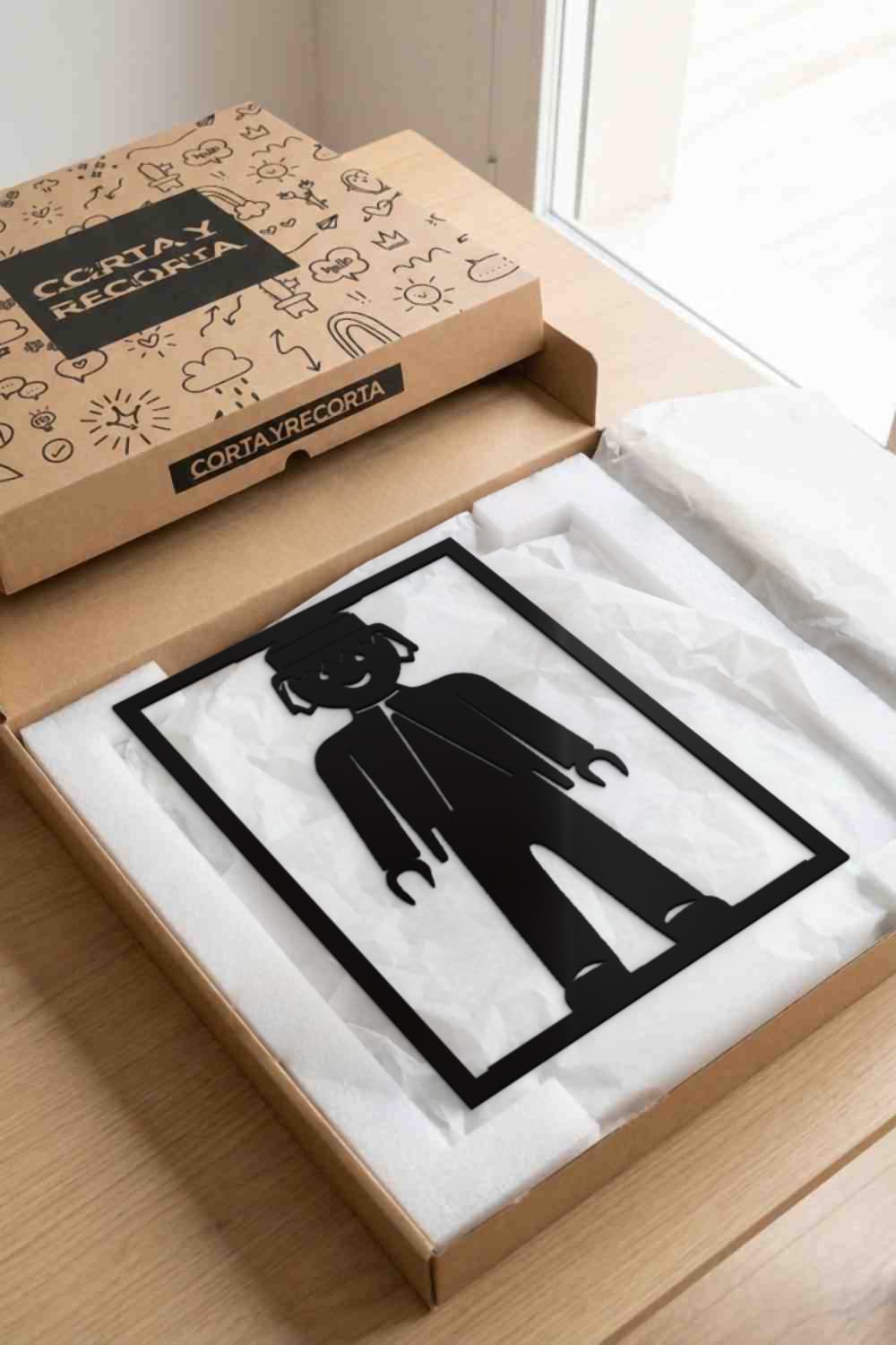 Playmobil en caja kraft Corta y Recorta con protección de papel y espuma