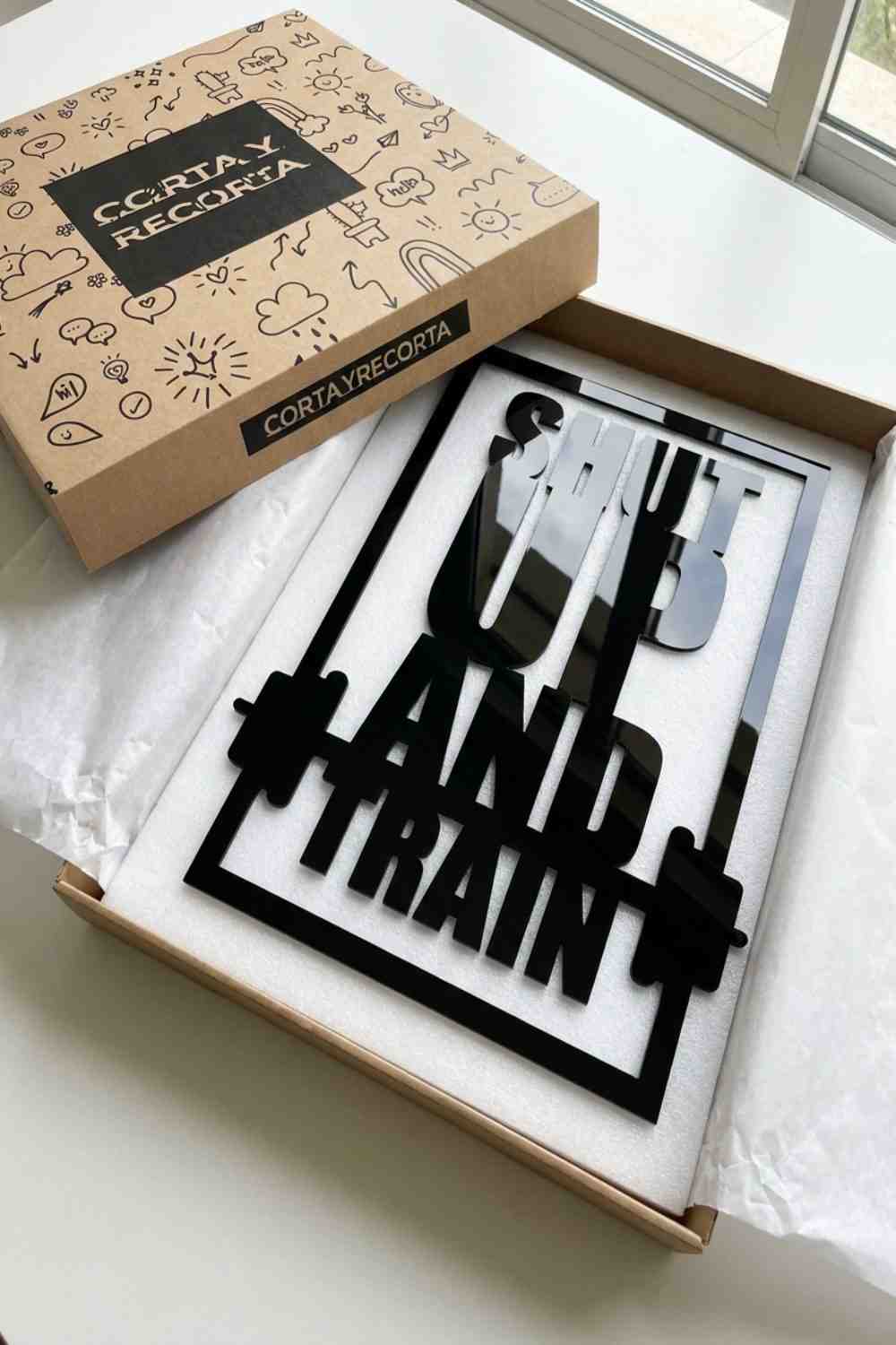 Shut up and train - Cuadro decorativo | Cortayrecorta.es