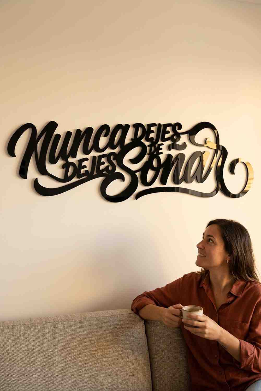 NUNCA DEJES DE SOÑAR