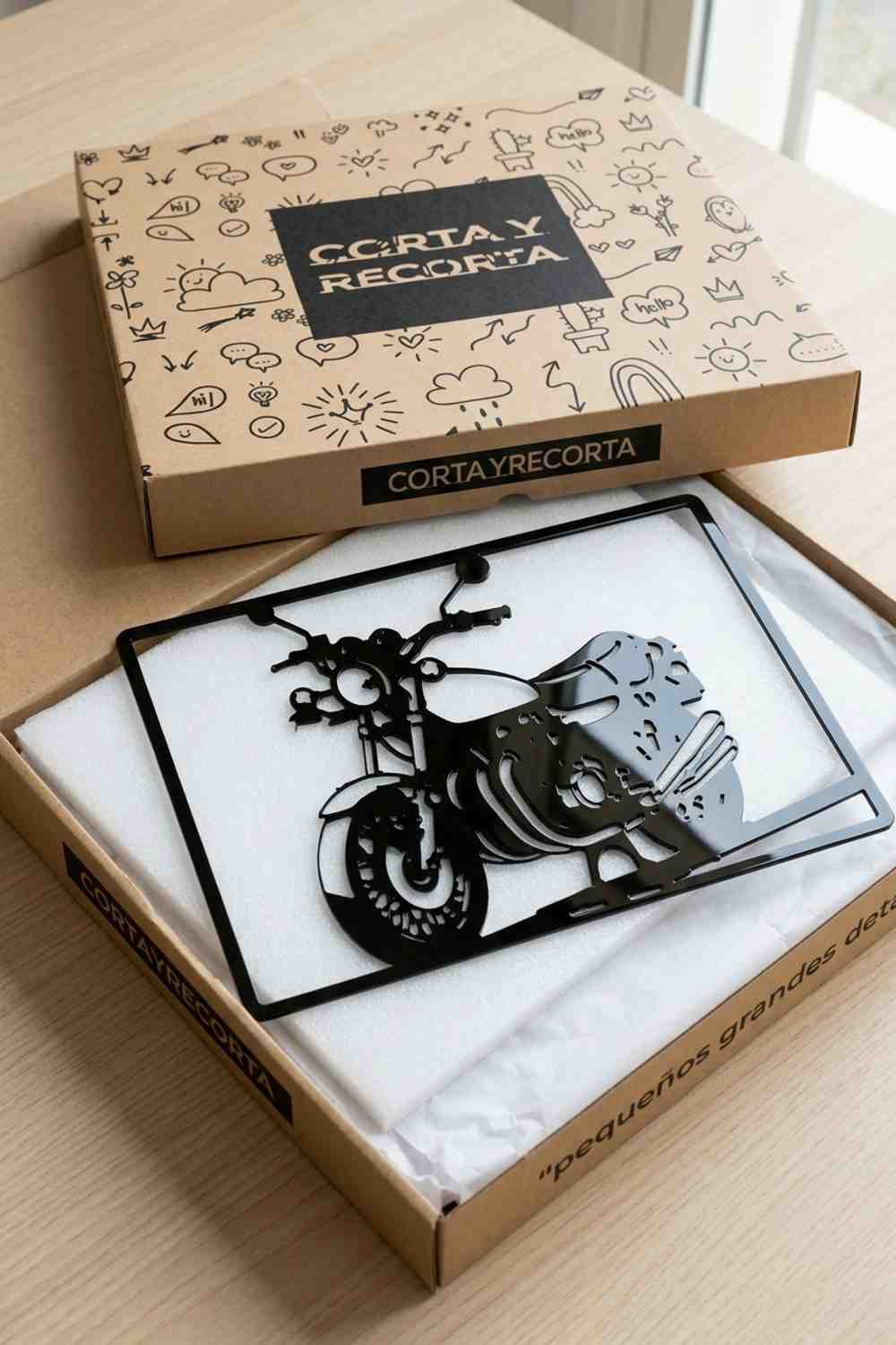 Kawasaki Z1 de 1972 (1) - Cuadro decorativo | Cortayrecorta.es