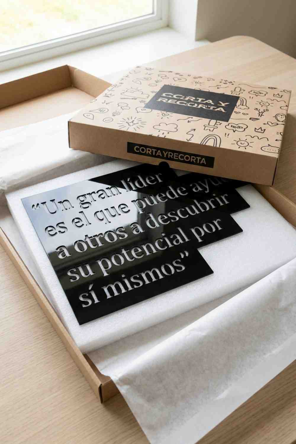 Un gran líder - Cuadro decorativo | Cortayrecorta.es