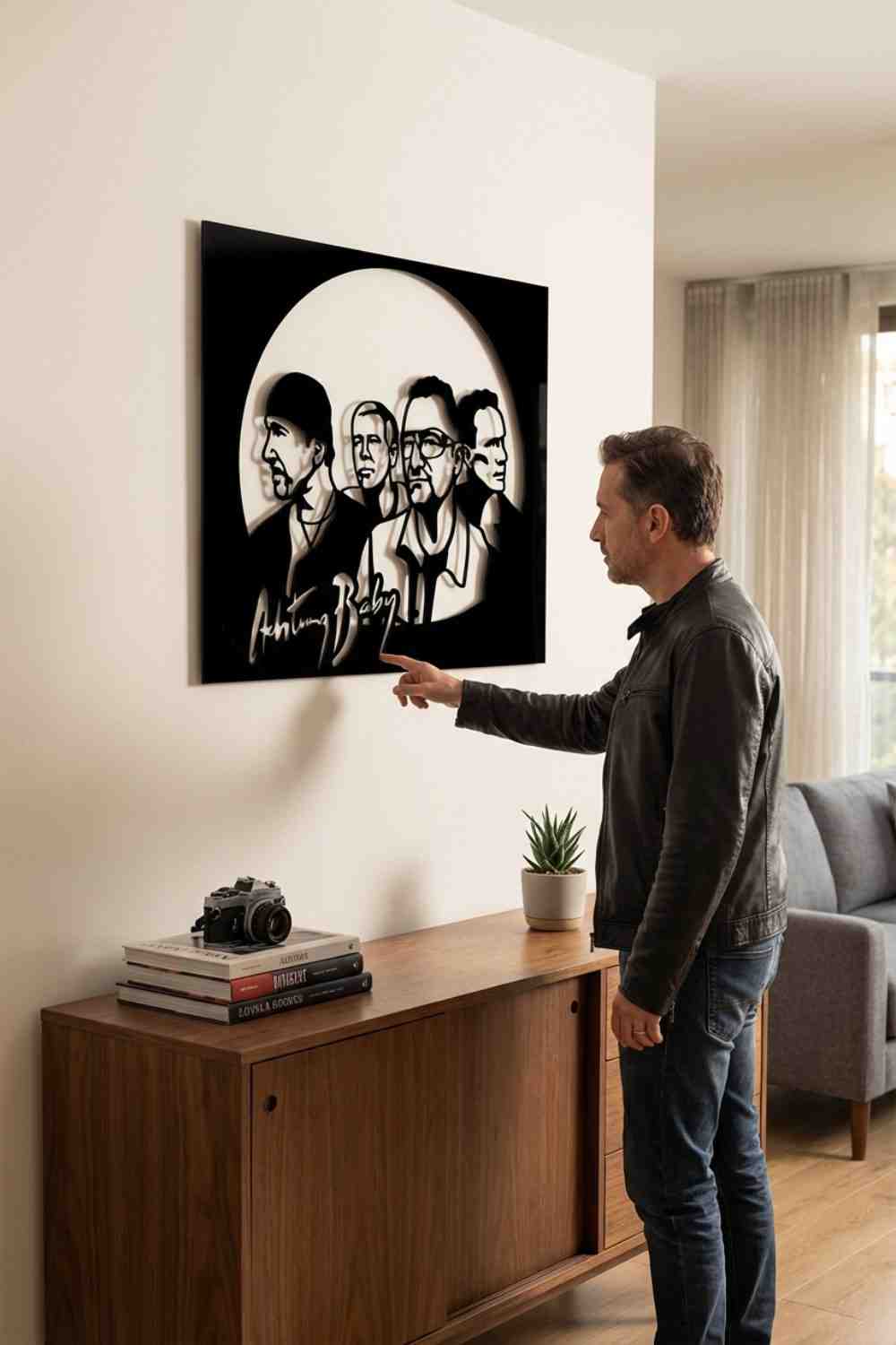 U2