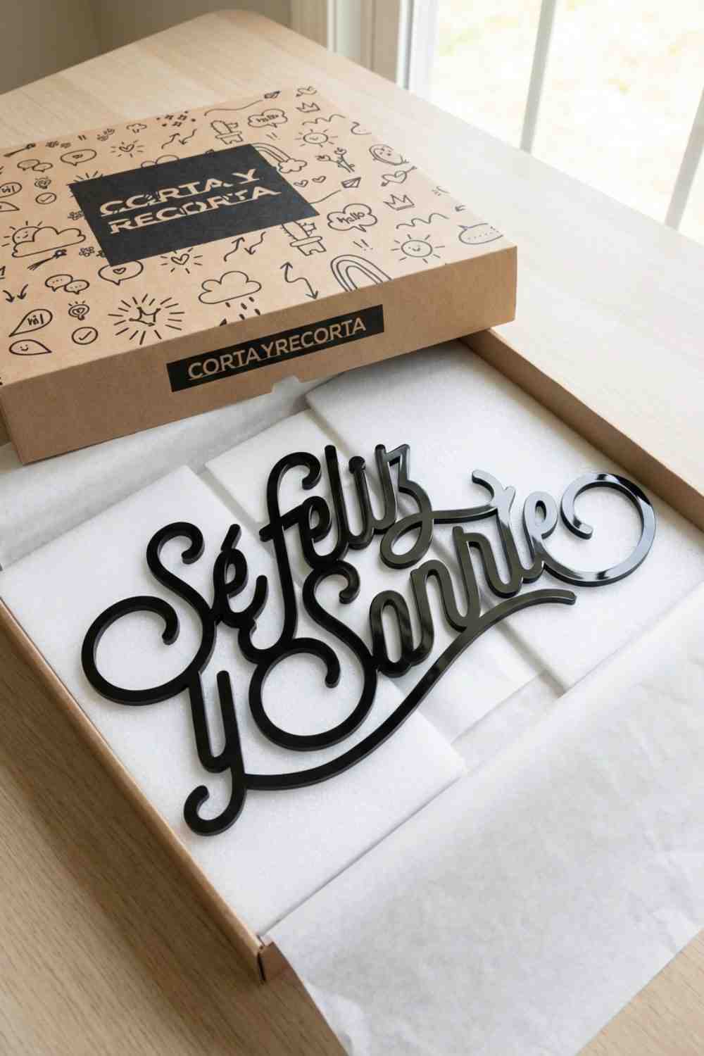 Sé feliz y sonríe - Cuadro decorativo | Cortayrecorta.es