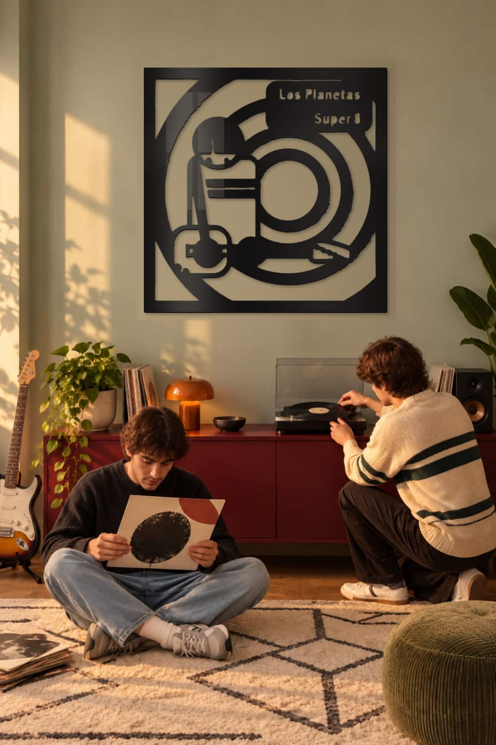 Los planetas-Super 8 en una tarde de vinilos entre amigos