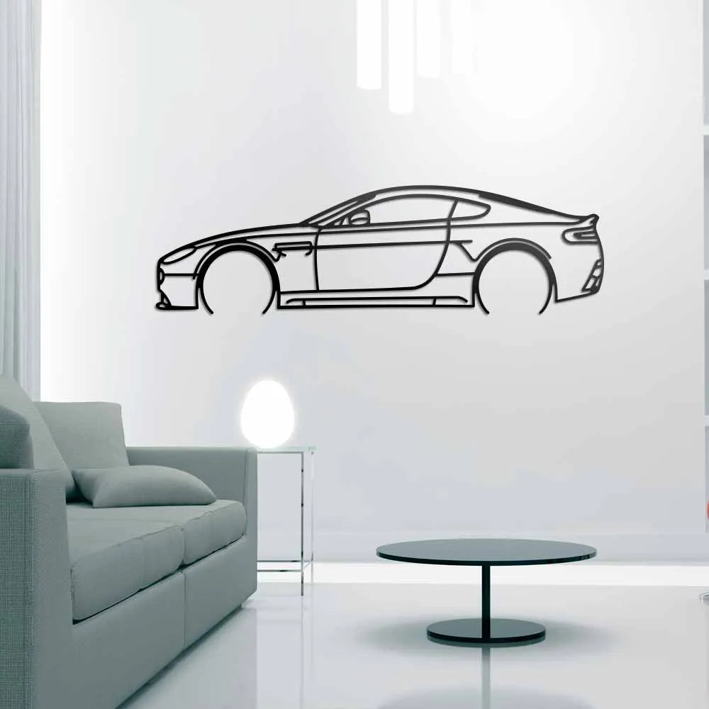 Aston  Martin Vantage Detailed