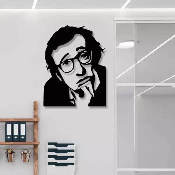 Woody Allen Fabricadas en Aluminio Cristal lacada al horno, La garantía del color es ilimitada incluso en exteriores, Únicos y exclusivos, aportan un efecto visual diferente a cualquier rincón, deslumbran, brillan y destacan, como TÚ