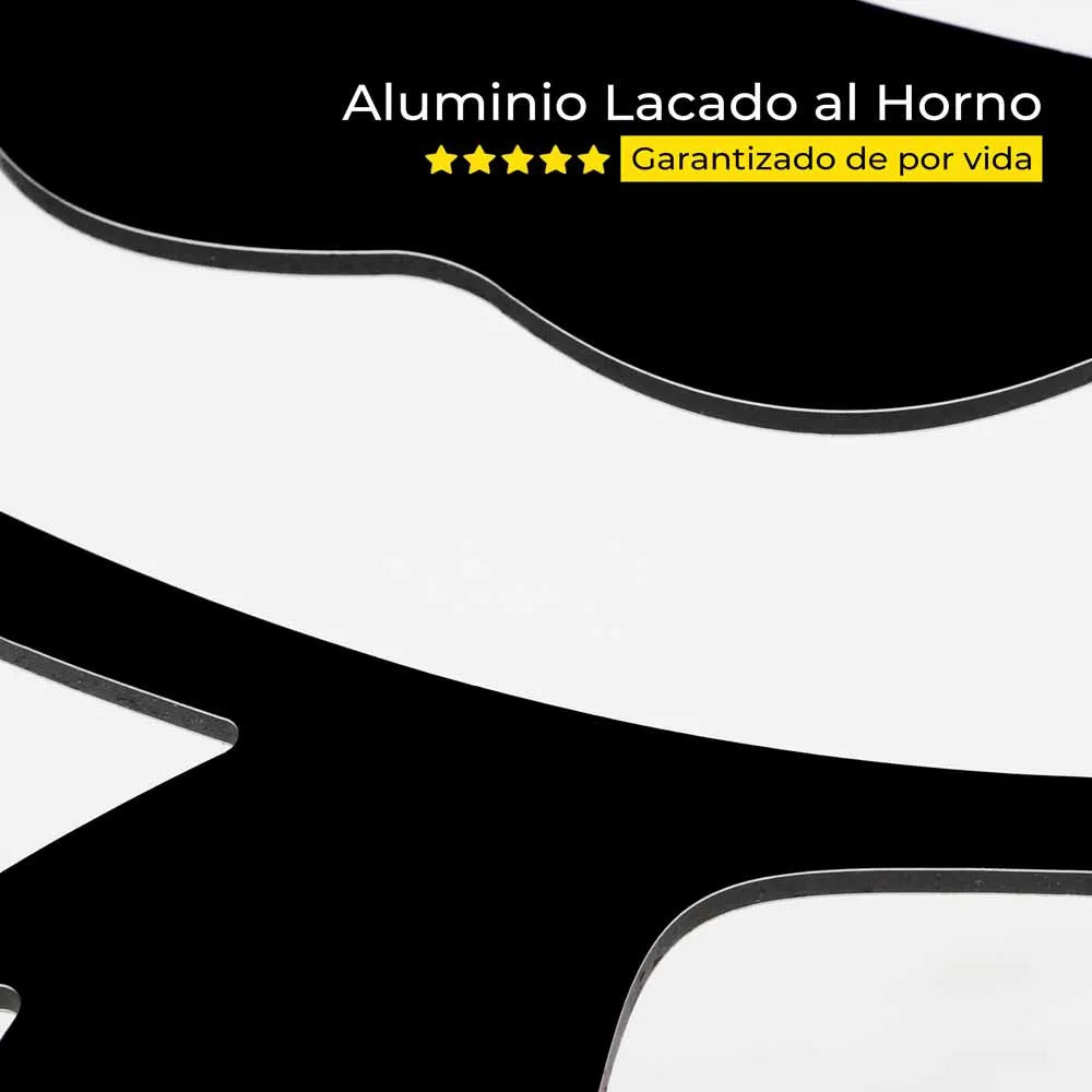 Club Atlético de Madrid Estas piezas están fabricadas en Aluminio Ligero, Lacados al horno y con una garantía ilimitada son únicos y exclusivos, aportando un efecto visual a cualquier rincón totalmente diferente a lo que hayas visto hasta ahora, deslumbran, brillan y destacan.