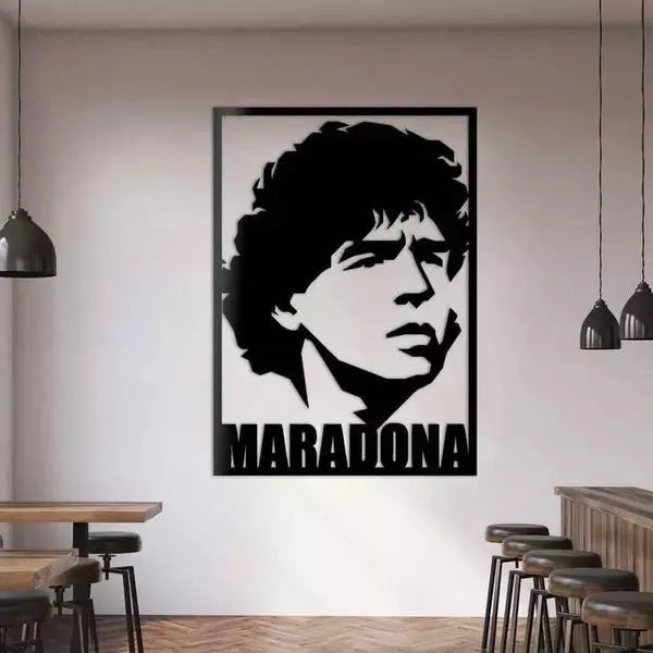 Cuadro de Maradona en corta y recorta